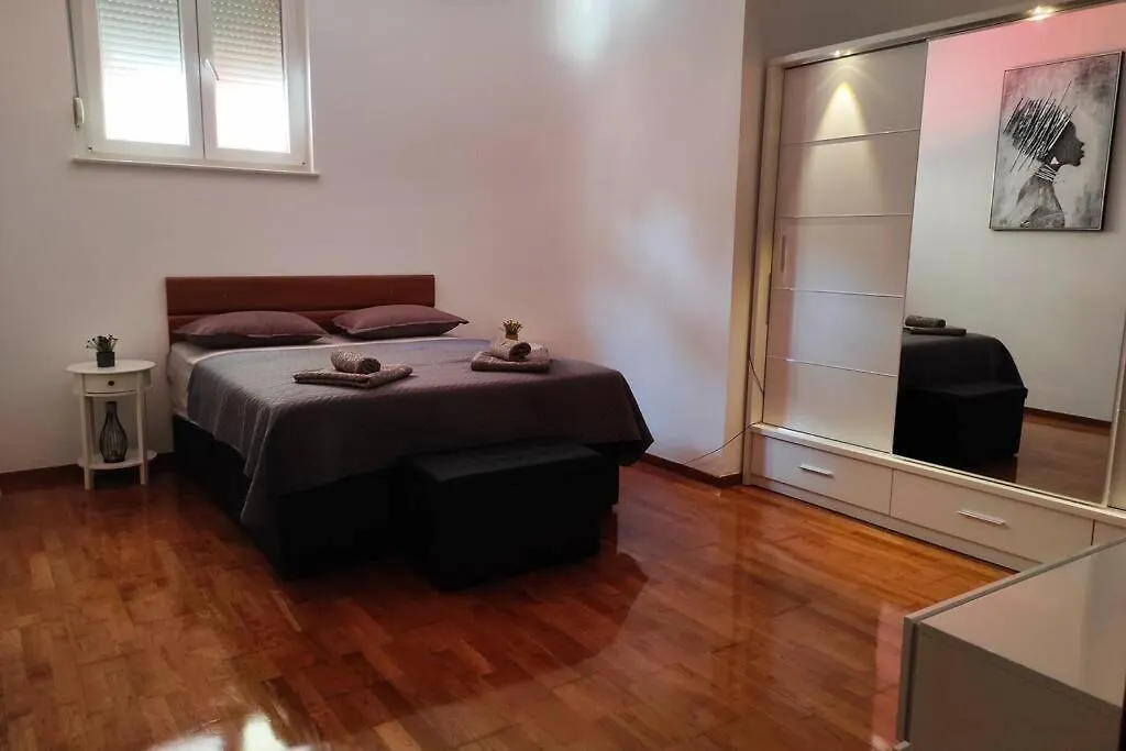 Spacious Apartment Near City Center And The Beach Spalato Croazia